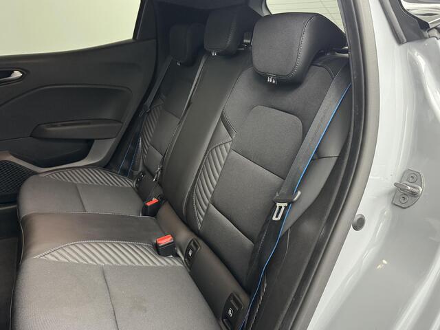 Renault CLIO 1.6 E-Tech Full Hybrid 145 esprit Alpine | Adaptieve Cruise Control | 360° Camera | Navigatie |