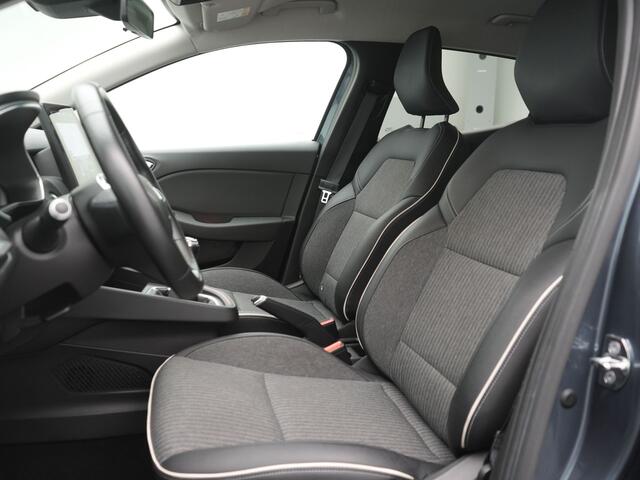 Renault CLIO TCe 100 Intens - RIJKLAARPRIJS - Achteruitrijcamera - Dealeronderhouden - 17 inch velgen
