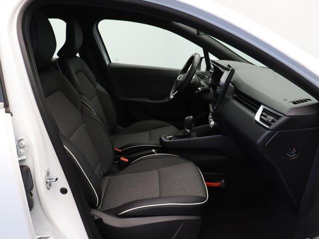Renault CLIO 1.3 TCe Intens | 360 graden camera | BOSE | Climate Control | Cruise control | Parkeersensoren voor en achter |
