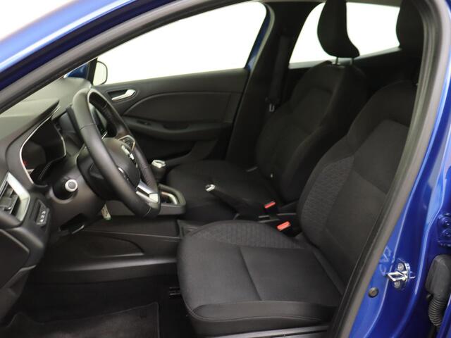 Renault CLIO 1.0 TCe 90 PK Zen Navigatie | Airco | Cruise Control | Parkeersensoren Achter | Apple Carplay & Android Auto