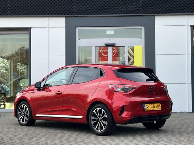 Renault CLIO 1.6 E-Tech Full Hybrid 145 Techno | 4 seizoenen banden | Climate control |