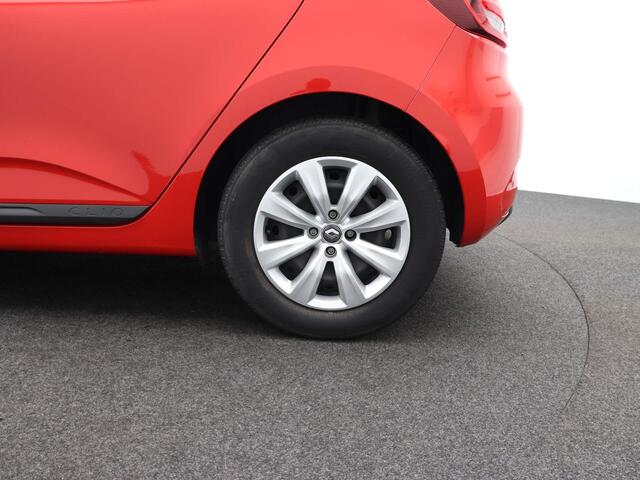 Renault CLIO TCe 100 Life | Airco | Cruise Control | Bluetooth | Lage kilomerstand!