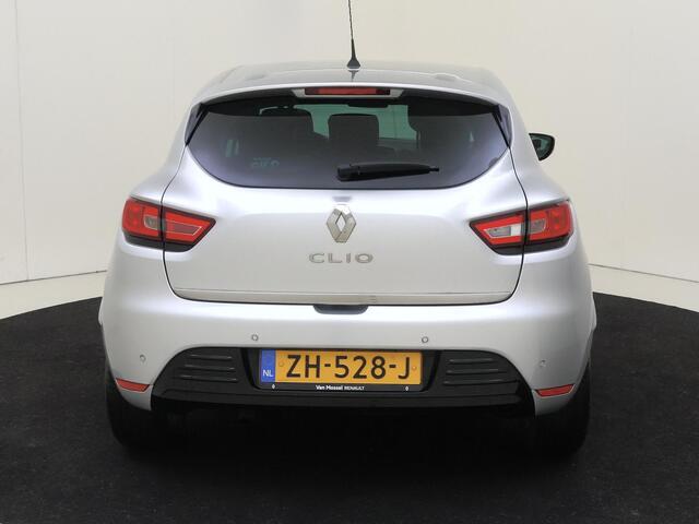 Renault CLIO 0.9 TCe Limited | 5-drs | Navigatie | Parkeersensoren achter | Bluetooth | Airco | Lichtmetalen velgen 16"