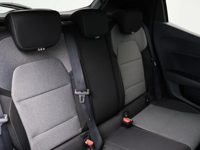 Renault CLIO 1.6 E-Tech Full Hybrid 145pk evolution | Pack look 16" | Getint glas | Chromen grille | Navigatie |