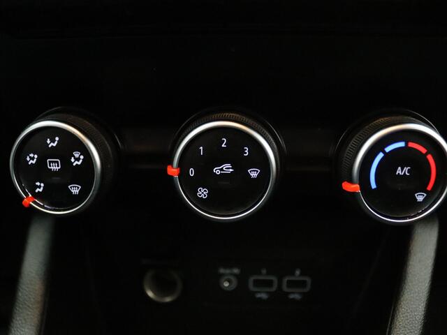 Renault CLIO 101pk TCe Zen Airco | Cruise | Carplay | Navi | Parkeersens. achter