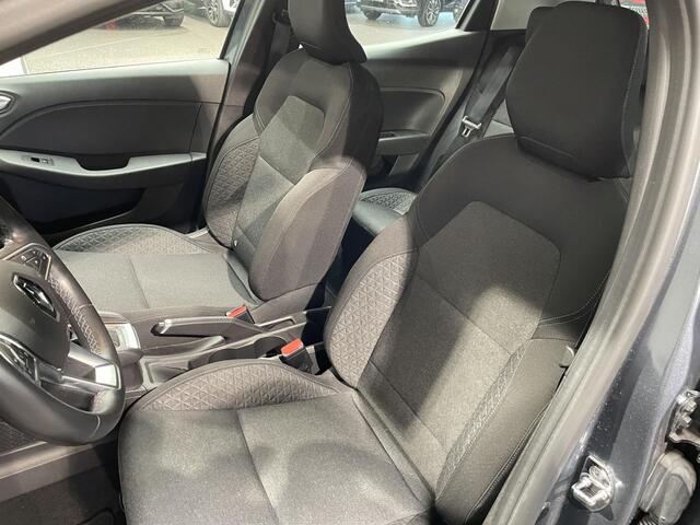 Renault CLIO 1.6 E-Tech Hybrid 140 Business Zen