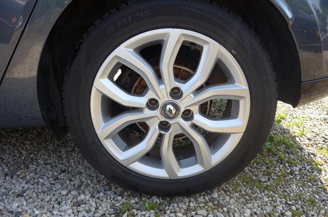 Renault CLIO 0.9 TCe Intens