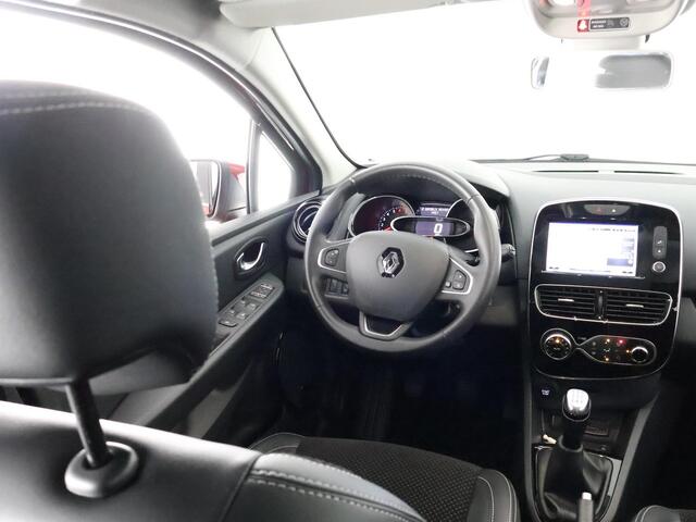 Renault CLIO Estate TCe Intens 1e EIG. LEDER.NAVI KEYLESS.PREMIUM AUDIO.LMV.CLIMA.CRUISE TOT 2 JAAR GARANTIE*