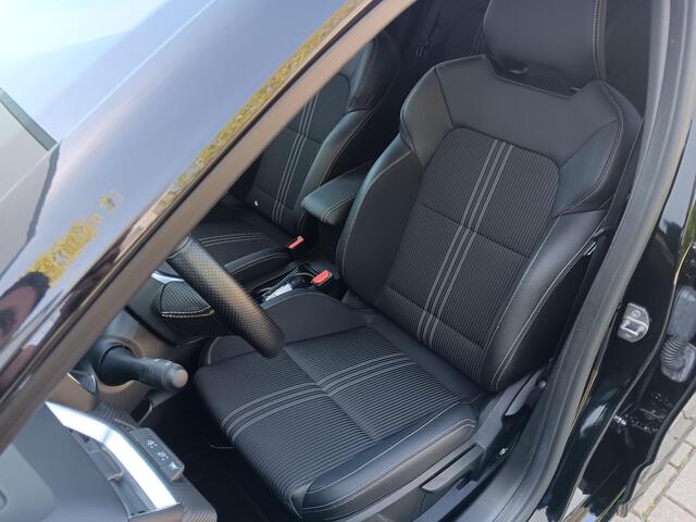 Renault CLIO 1.6 E-Tech Hybrid 145 E-Tech Engineered