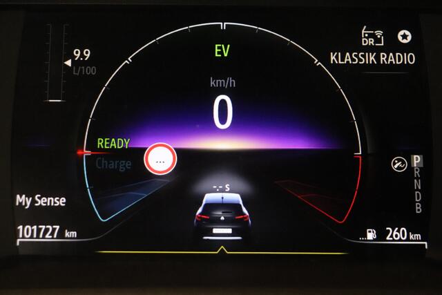 Renault CLIO 1.6 E-Tech Hybrid 140 Intens | Parkeersensor | Climatronic | Apple Carplay Android Auto Navigatie | Key-less | Trekhaak |