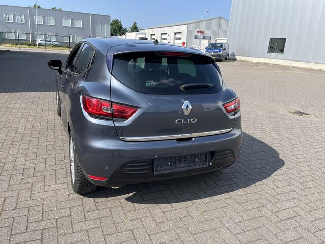 Renault CLIO 1.2 Limited 25 dkm