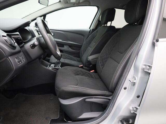 Renault CLIO Estate TCe 90 Limited | Medianav | Airco | Lichtmetalen velgen | Parkeersensoren achter | Renault Handsfree card