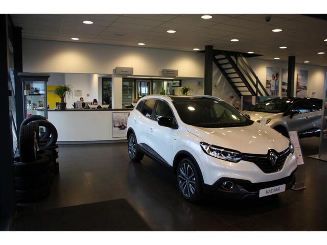 Renault CLIO 1.6 R.S. Trophy 220 AUTOMAAT / NL AUTO / LEDER / R.S. MONITOR / R-LINK NAVI / SPORTONDERSTEL / CAMERA / PDC / CLIMATE / CRUISE / PRIVACY GLAS / STOELV. / KEYLESS / DAB / 18'' LMV