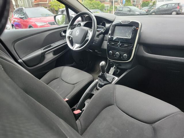 Renault CLIO Estate 0.9 TCe NIGHT&DAY Trekhaak | Cruise | Navigatie