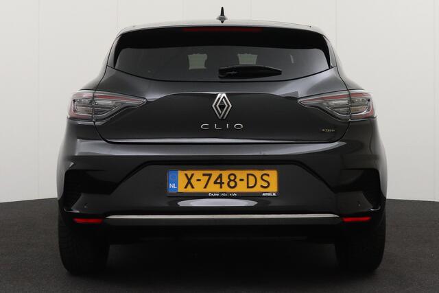 Renault CLIO 1.6 E-Tech Full Hybrid 145 techno Apple Carplay Camera Navi