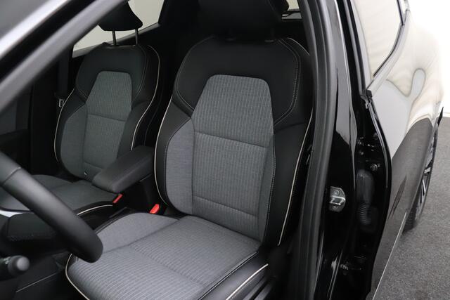 Renault CLIO 1.6 E-Tech Full Hybrid 145 techno Apple Carplay Camera Navi