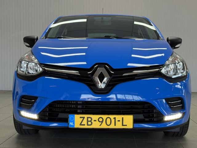 Renault CLIO 0.9 TCe Zen/ Apple + Android/ DAB+/ Navi/ Airco/ Cruise/ Elek. pakket/ Isofix/ Bluetooth/ Armsteun/ Multi. LEDER. Stuur/ PDC/ Extra getint glas.
