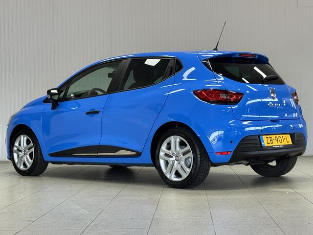 Renault CLIO 0.9 TCe Zen/ Apple + Android/ DAB+/ Navi/ Airco/ Cruise/ Elek. pakket/ Isofix/ Bluetooth/ Armsteun/ Multi. LEDER. Stuur/ PDC/ Extra getint glas.