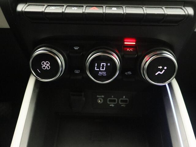 Renault CLIO TCe 90 Techno | Climate Control | Easy Link multimediasysteem met Apple CarPlay & Android Auto | Metaalkleur | LED koplampen | Sensoren achter met camera |
