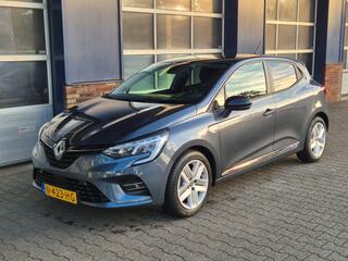 renault-clio-1.0-tce-zen-apple-carp