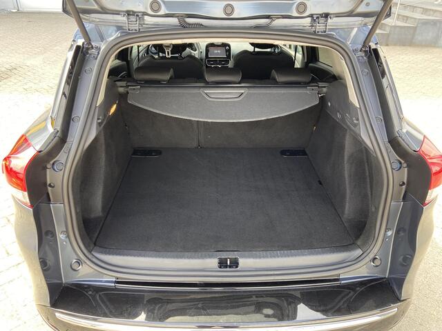 Renault CLIO Estate 0.9 TCe Limited Airco/Navigatie/Trehaak/Licht metalen velgen/Parkeersenor