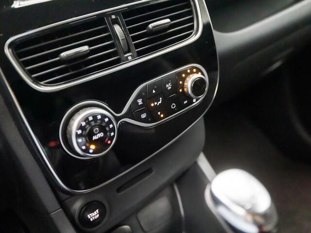 Renault CLIO Estate 0.9 TCe Dynamique Sport (NAVIGATIE, LEDER/ALCANTARA, CLIMATE, GETINT GLAS, SPORTSTOELEN, LED KOPLAMPEN, LM VELGEN, CRUISE, NIEUWE APK, NIEUWSTAAT)