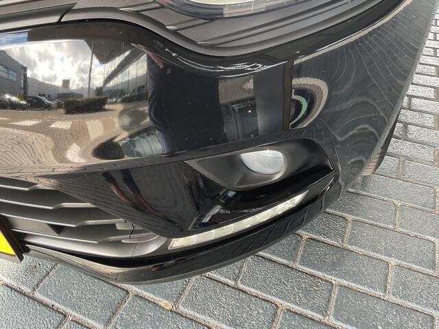 Renault CLIO Estate 0.9 TCe Limited AIRCONDITIONING / BLEUTOOTH / NAVI / PDC /