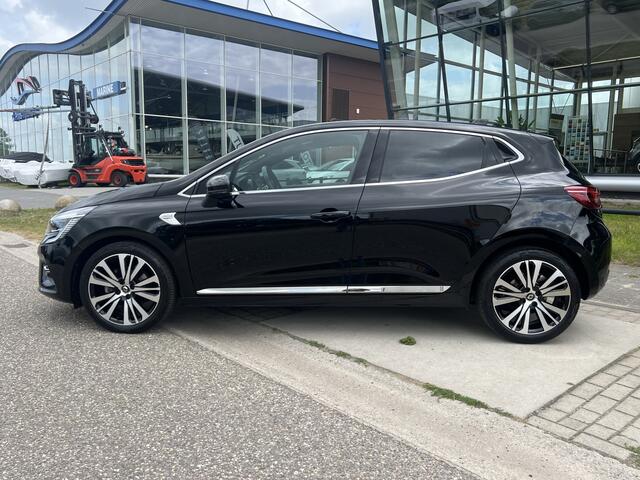 Renault CLIO 1.3 TCe 131 PK Initiale Paris / Automaat / 360' Camera / Apple Carplay - Android Auto / Stoelverw. + Stuurverw. / Keyless / Leer / 17'' LMV /