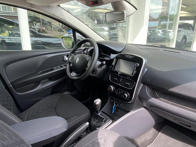 Renault CLIO Estate 0.9 TCe Intens | Navigatie | Parkeersensoren | Climate Control | Stoelverwarming | Cruise Control | Led verlichting