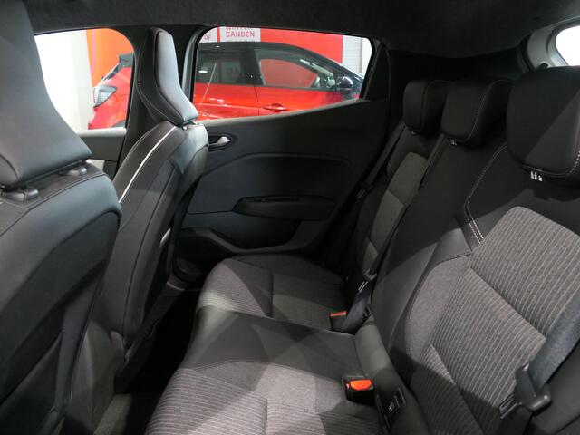 Renault CLIO 1.0 TCe 90 Techno * Vraag naar beschikbaarheid! * *Groot scherm!* - Dode hoek, sensor v+a, camera, cruise