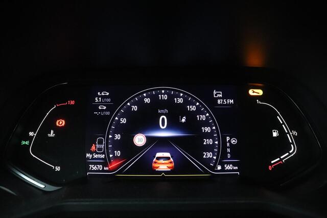 Renault CLIO 1.3 TCe 130pk EDC Intens | Bose Audio | Pack Look | Stoelverwarming |