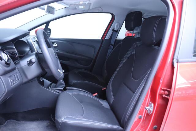 Renault CLIO 0.9 TCe Zen | Airco | Navigatie | Parkeersensoren achter |