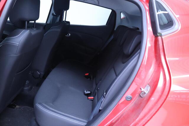 Renault CLIO 0.9 TCe Zen | Airco | Navigatie | Parkeersensoren achter |