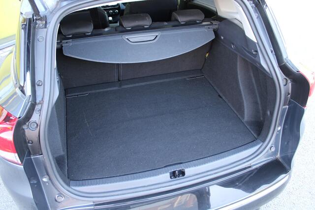 Renault CLIO Estate 0.9 TCe Limited | NAVIGATIE | PARKEERSENSOREN | AIRCONDITIONING | CRUISE CONTROL | APPLE CARPLAY