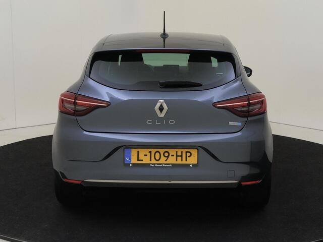 Renault CLIO 1.6 E-Tech Hybrid 140 PK Intens Navigatie | Groot Scherm | Parkeersensoren V+A | Camera | Apple Carplay & Android Auto