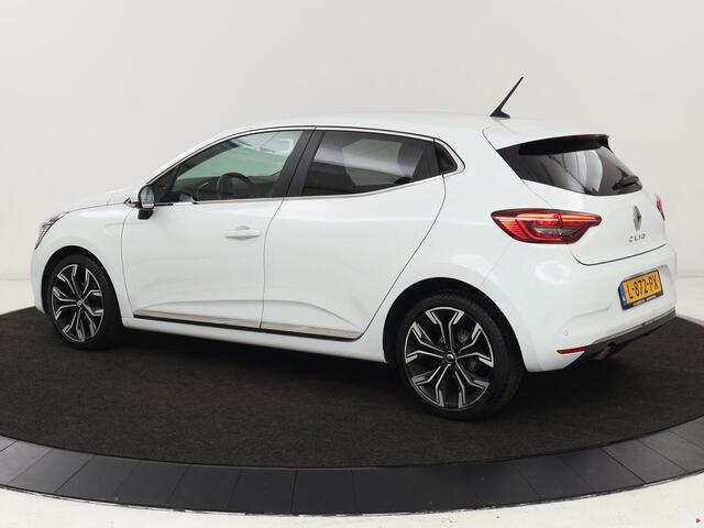Renault CLIO 1.0 TCe Intens | Navigatie | Carplay | Camera | Climate control | Full LED | Half leder | Keyless | Cruise control | Parkeerhulp