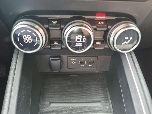 Renault CLIO 1.0 TCe Intens | Navigatie | Achteruitrijcamera | Climate Control |