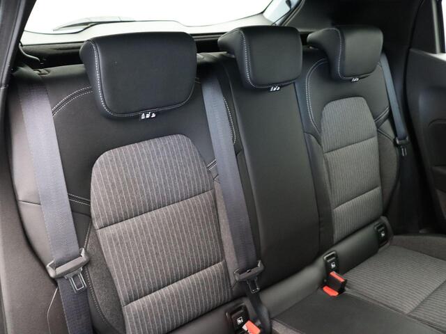 Renault CLIO 1.0 TCe Intens | Velgen Lichtmetaal | Navigatie | Climate Control | Cruise Control |