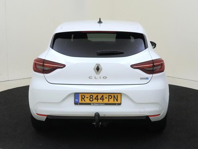 Renault CLIO 1.6 E-Tech Hybrid 145 Techno | Navigatie | Parkeersensoren en Camera | LM velgen | Trekhaak |