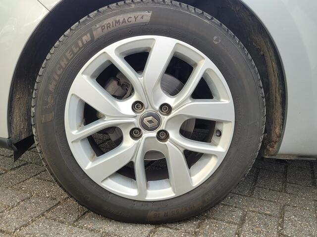 Renault CLIO Estate 0.9 TCe Limited | Dealer Onderhouden | Ruim en Zuinig |1e Eigenaar | Navi | Parkeerhulp
