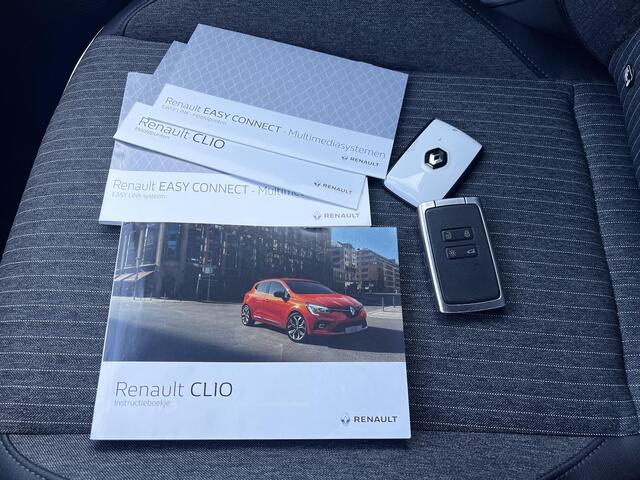 Renault CLIO 1.0 TCe Intens 100pk / Dealer onderhouden / Weinig km / Navigatie / Apple Carplay Android / Climate control / 16" LM wielen /