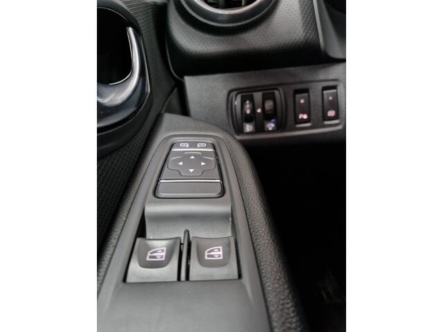 Renault CLIO 0.9 TCe Limited 12 mnd. garantie