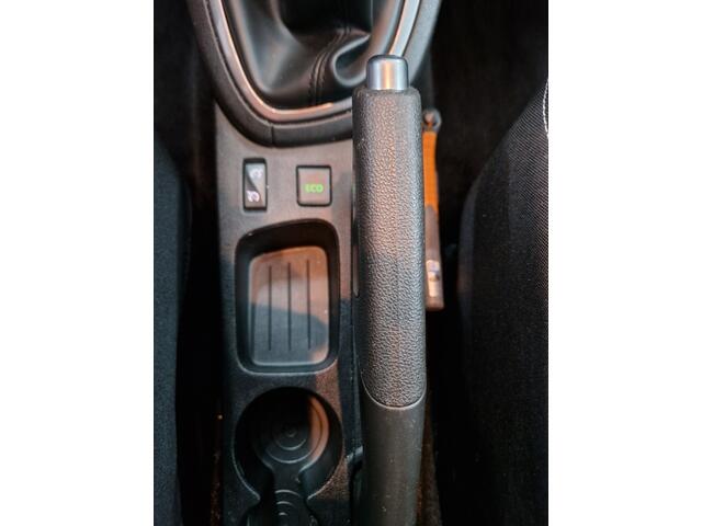 Renault CLIO 0.9 TCe Limited 12 mnd. garantie