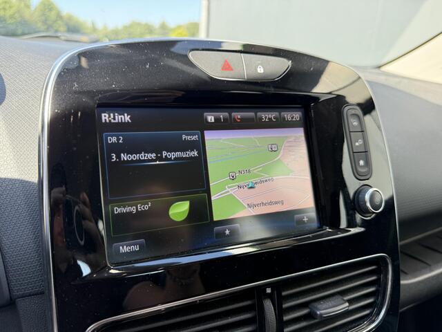 Renault CLIO 0.9 TCe Intens / Achteruitrijcamera / Navigatie / Cruise Control / Airco / Bluetooth / DAB / Multifunctioneel Stuurwiel / LM velgen