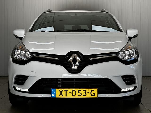 Renault CLIO Estate 1.5 dCi Zen/ D-Riem verv: 123.000 KM!/ Trekhaak/ DAB+/ Apple + Android/ Navi/ Airco/ Cruise/ Elek. pakket/ Isofix/ Bluetooth/ Multi. Stuur/ Dakrails.