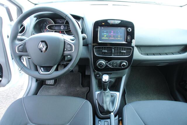 Renault CLIO Estate 0.9 TCe Limited 77DKM, AIRCO