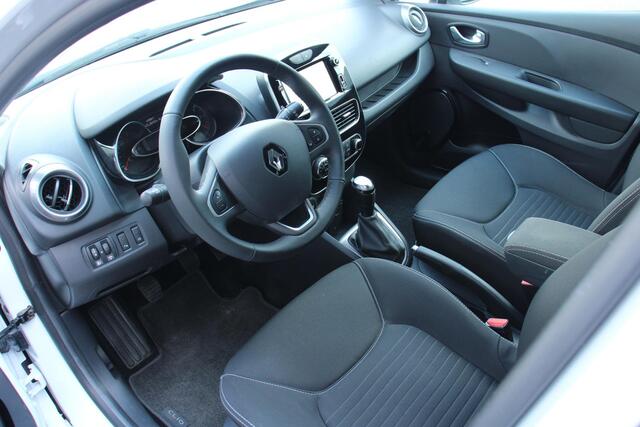 Renault CLIO Estate 0.9 TCe Limited 77DKM, AIRCO