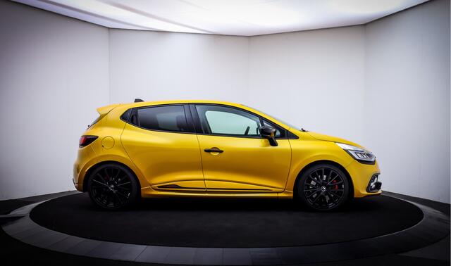 Renault CLIO 1.6Turbo RS Trophy AKRA | BOSE | FULL LED | Unieke auto !