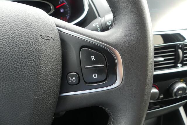 Renault CLIO Estate 0.9 TCe Limited CRUISE, AIRCO, DAB, BLUETOOTH, 140.314KM