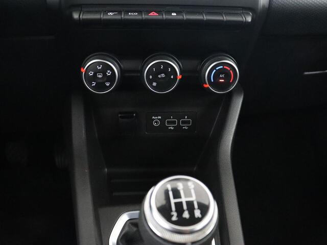 Renault CLIO 1.0 TCe Zen | Carplay | Airco | Cruise control | Full LED | DAB